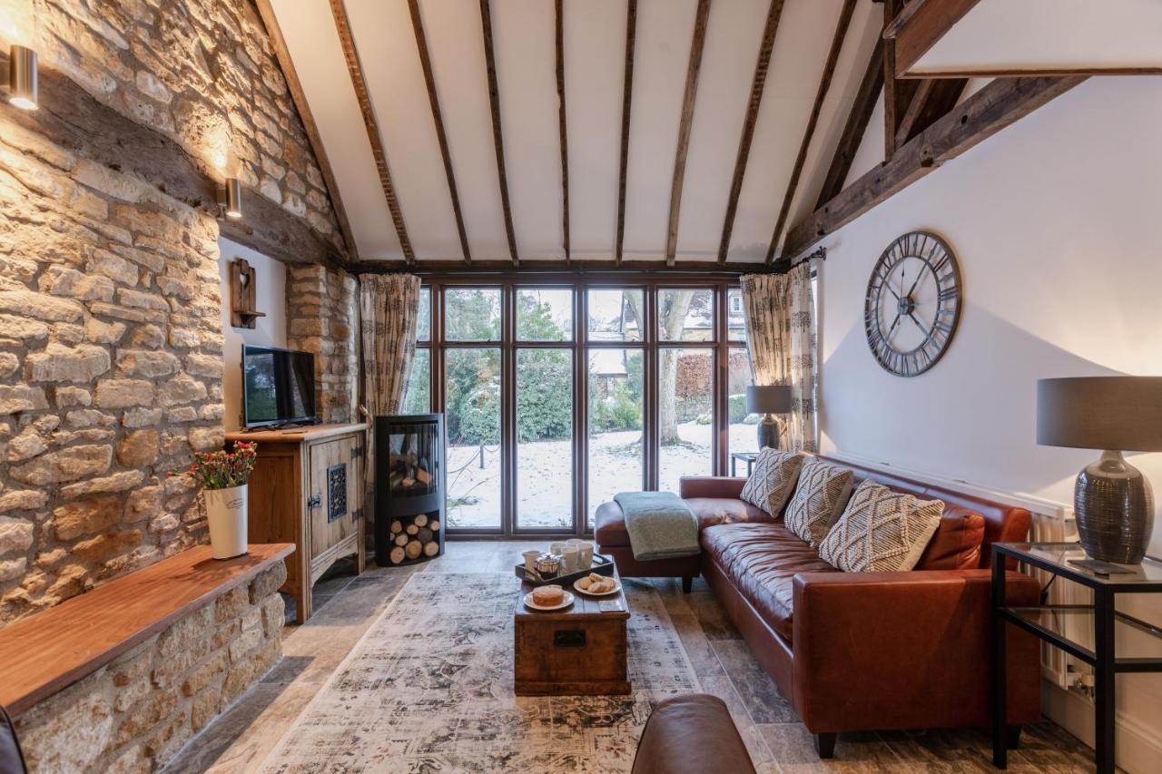 Otters Abode Villa Блокли Екстериор снимка