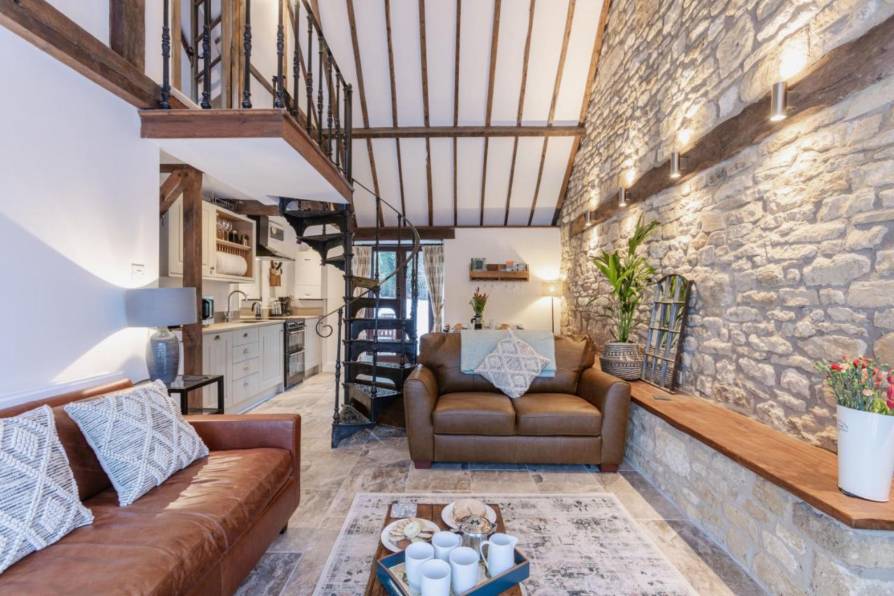 Otters Abode Villa Блокли Екстериор снимка